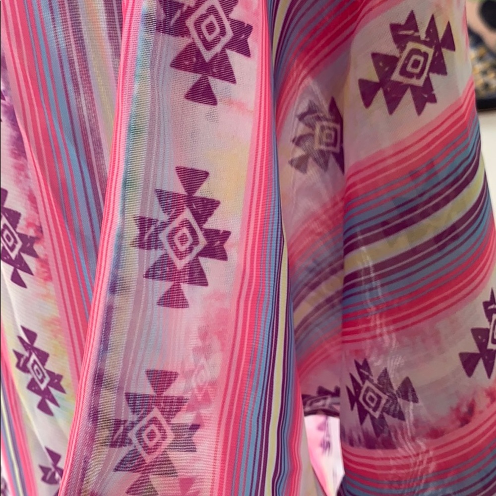 Grace & Emma Southwest print Kimono - Picture 6 of 13